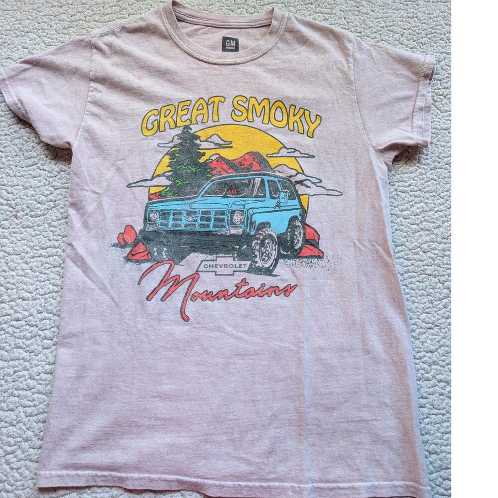 GM Chevrolet Great Smokey Mountains Graphic Bronco Tee T Shirt Medium Pink